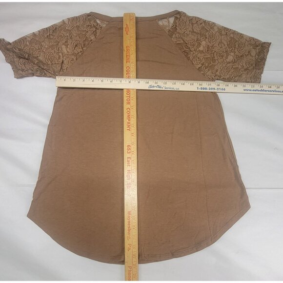 Zenana Raglan Tee Lace Sleeves Brown Camel Womens Size Medium New in Bag - Picture 8 of 8